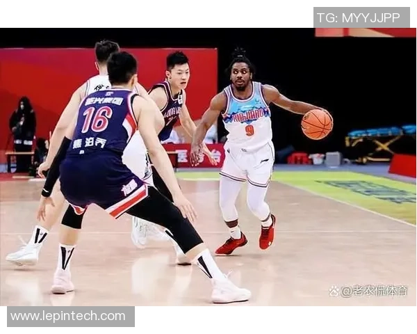 西安篮球队灵活性变革引发热议助力球队崛起与发展